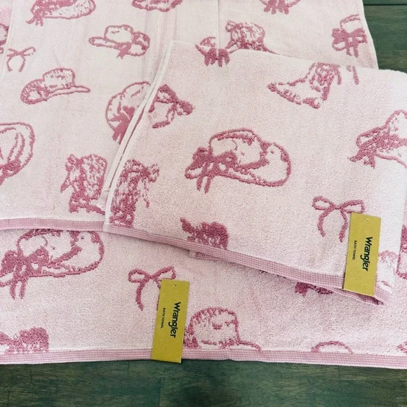 Wrangler Pink Cowboy Like Me Western Cowgirl Bathroom Bath Hand Towels Set